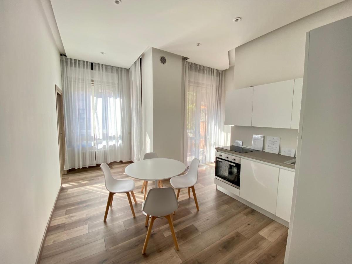 Suite Boutique Moscova มิลาน ภายนอก รูปภาพ